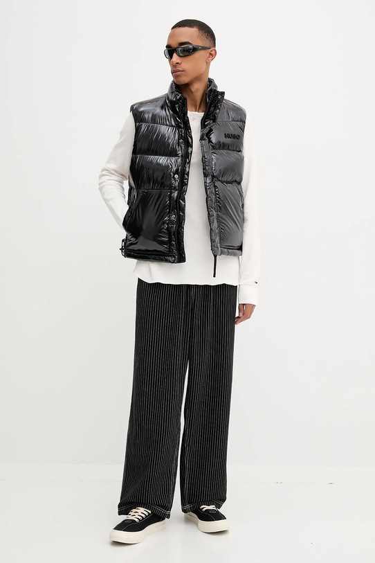 HUGO vestă 50547981 negru AW25