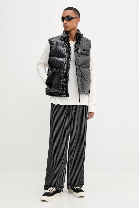 HUGO vestă 50547981 negru AW25