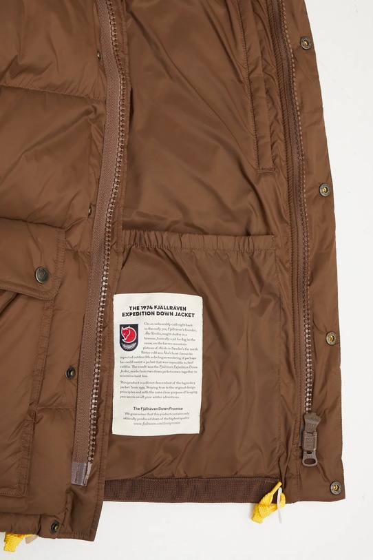 Пухено яке Fjallraven Expedition F84605 кафяв