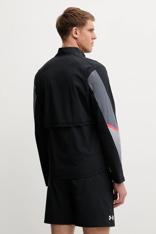 Odzież Under Armour kurtka treningowa Velociti Storm 6005901 czarny