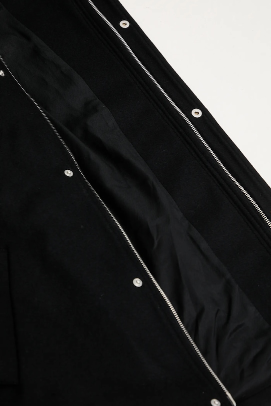 Maison Kitsuné kurtka z dodatkiem wełny Casual czarny PM00409WM2023