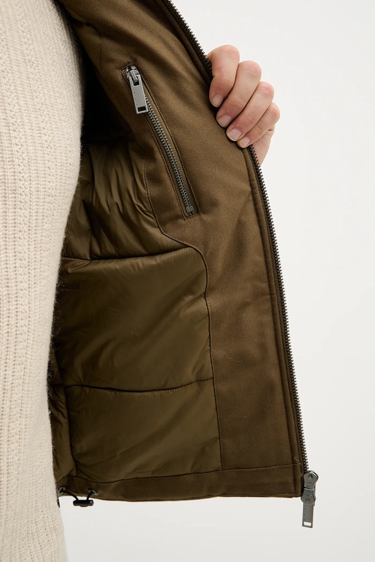 Jakna Sisley 2IVZSN04H