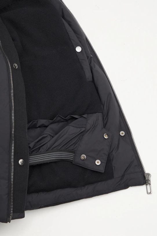 032C kurtka puchowa 'Game Day' F25.URW.1903.000 czarny