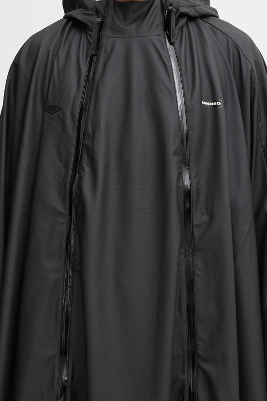 Pláštěnka Rains Rains x Umbro 20800.01 černá