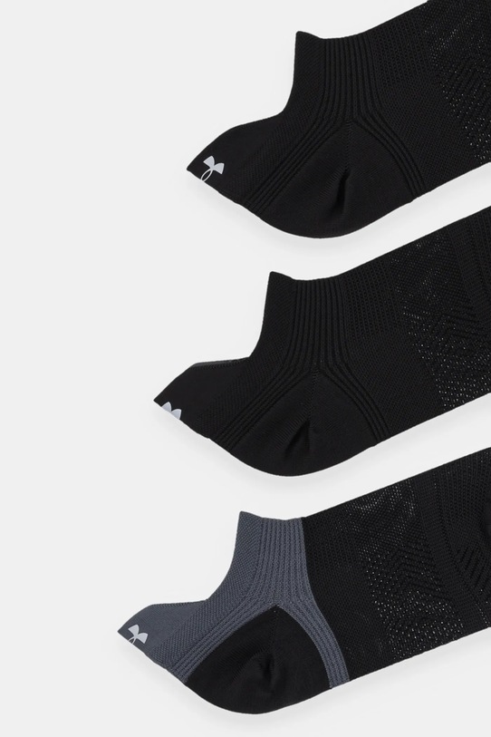 Under Armour skarpetki 3-pack 1386237 czarny AW25