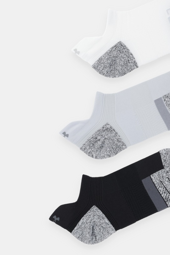 Under Armour skarpetki 3-pack 1387046 czarny AW25