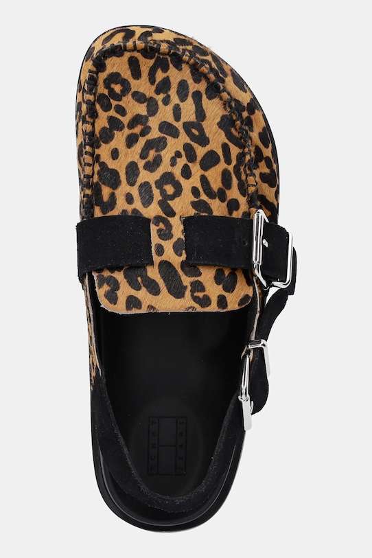 Δερμάτινα σανδάλια Tommy Jeans TJW MULE LEOPARD καφέ EN0EN02884