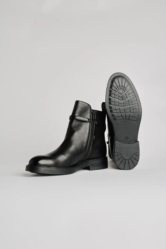 Karl Lagerfeld bőr csizma BLAKE KL41444.000 fekete