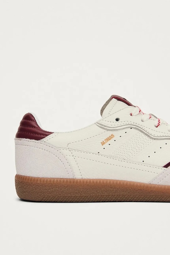 Alohas sneakersy zamszowe S100709-07 S100709.07 biały