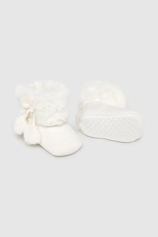 Mayoral Newborn pantofi pentru bebeluși textil bej 9954.2F.Newborn.9BYA