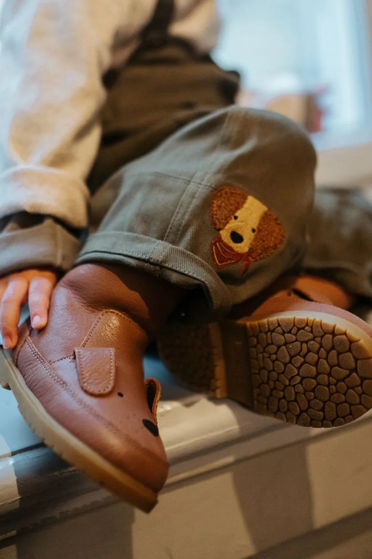 Donsje buty zimowe skórzane dziecięce Wadudu Classic Boots Dog brak zapięcia brązowy 2022004.29.33