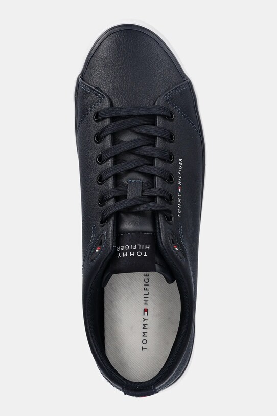 Tenisky Tommy Hilfiger TH HI VULC CORE LOW LTH II ESS tmavomodrá FM0FM05511