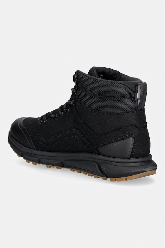 Boty Boty Tommy Hilfiger OUTDOOR RUNNER HI WPM FM0FM05575 černá