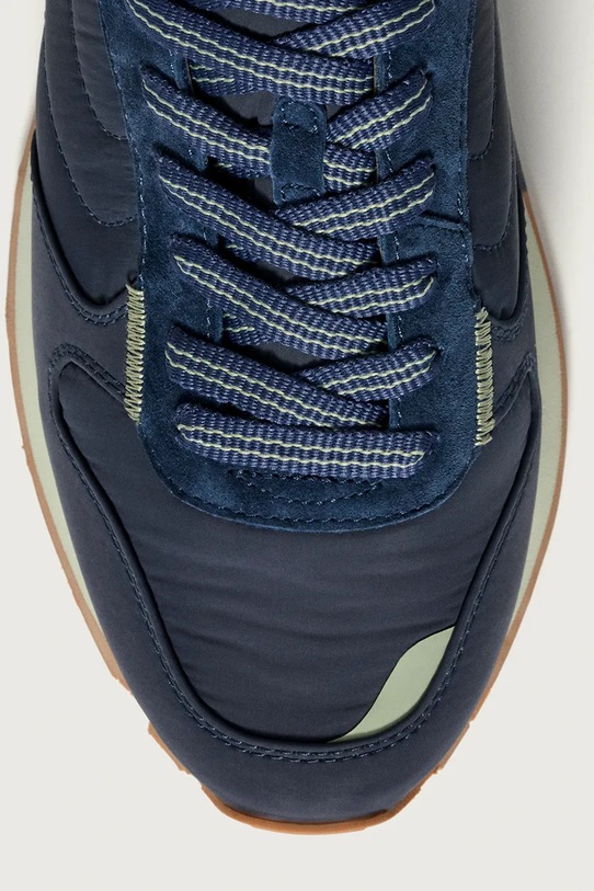 Hoff sneakersy TRACK & FIELD BLACK 22517602