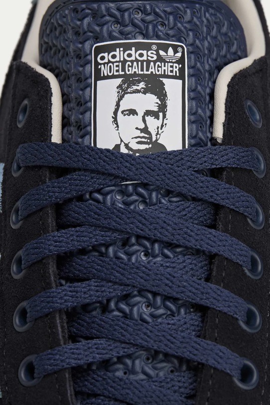 Obuwie adidas Originals sneakersy zamszowe NG MARATHON SPZL JR4877 niebieski