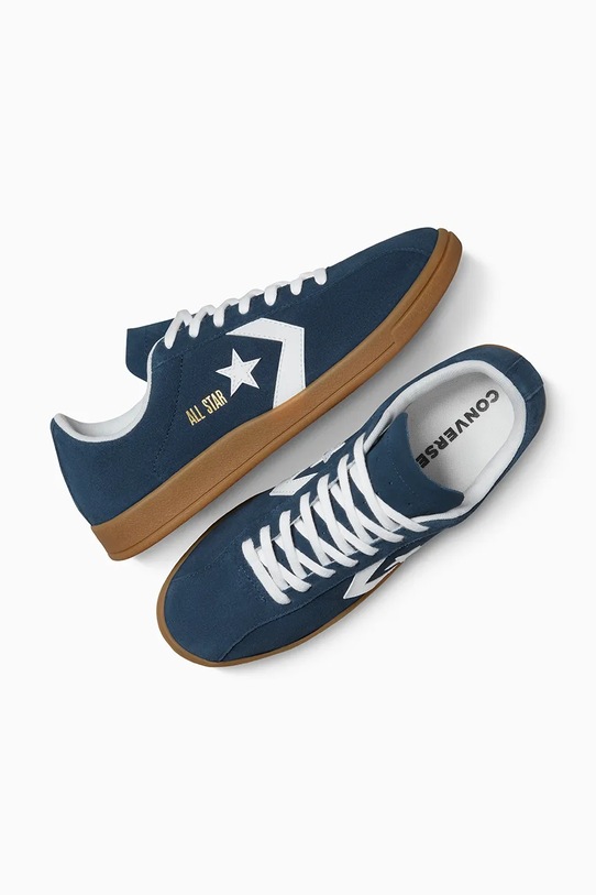 Велурени маратонки Converse All Star Classic Trainer A15622C