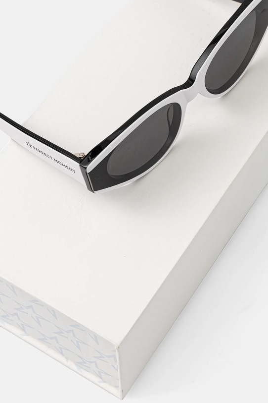 Γυαλιά ηλίου Perfect Moment Apres λευκό U8000216