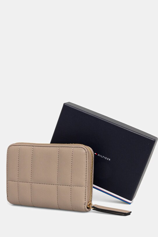Аксессуары Кошелек Tommy Hilfiger AW0AW17476 бежевый