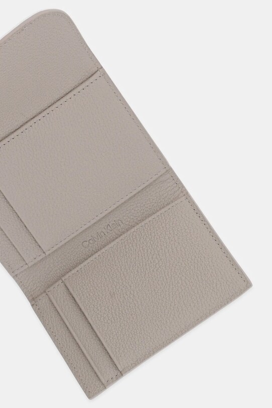 Calvin Klein etui na karty skórzane LV04F1062G beżowy
