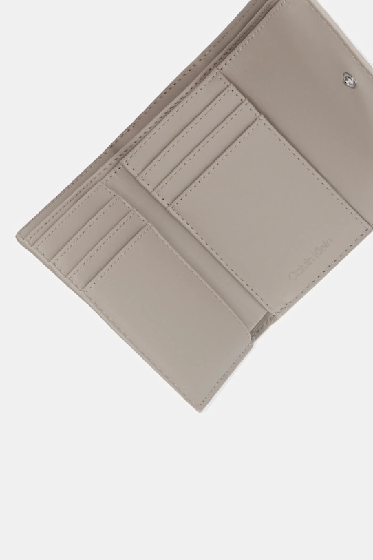 Calvin Klein portfel beżowy LV04F1038G