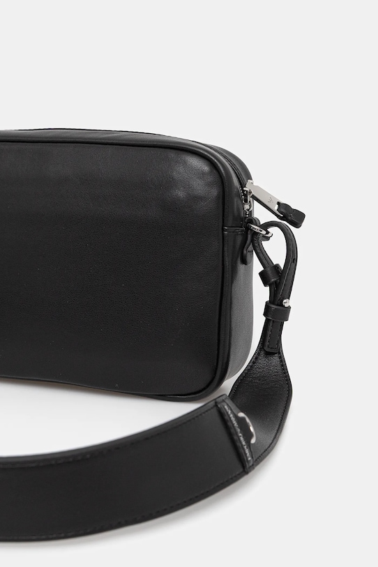 Akcesoria Emporio Armani torebka skórzana EW003032.AF19229 czarny