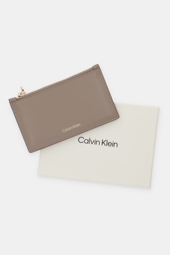 Calvin Klein portfel skórzany beżowy LV04F1076G
