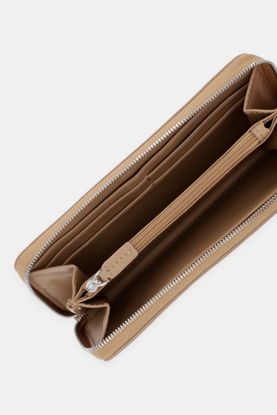 Doplňky Calvin Klein Peněženka dámská z imitace kůže LV04F1077G béžová