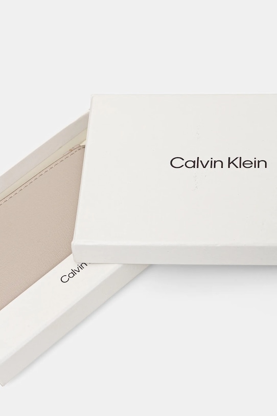 Peněženka Calvin Klein béžová LV04F1090G