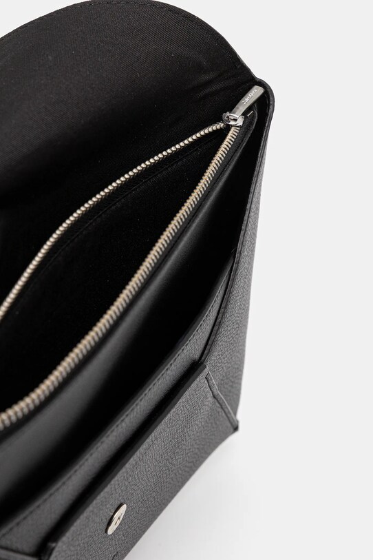 Calvin Klein bőr oldaltáska fekete LV04D1032G
