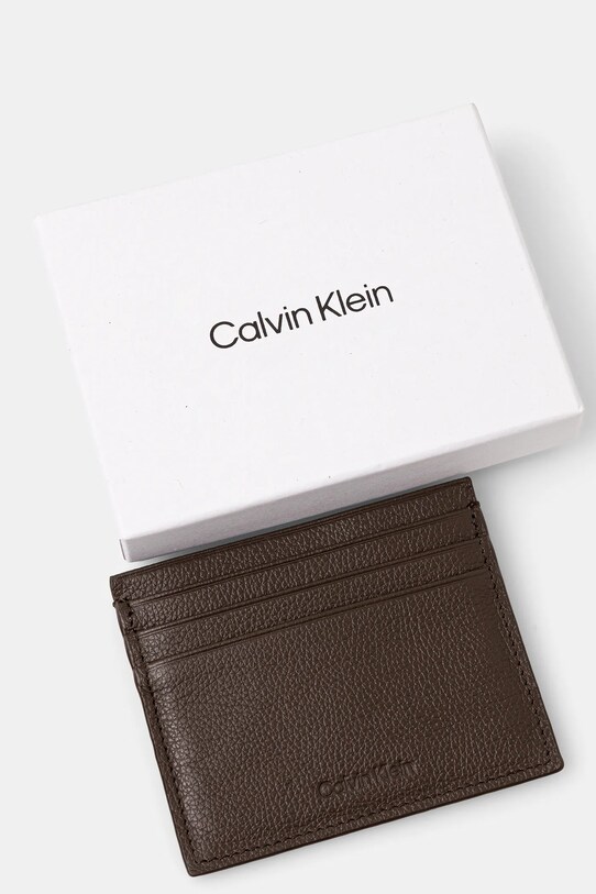 Αξεσουάρ Δερμάτινη θήκη για κάρτες Calvin Klein LV04D1100G καφέ