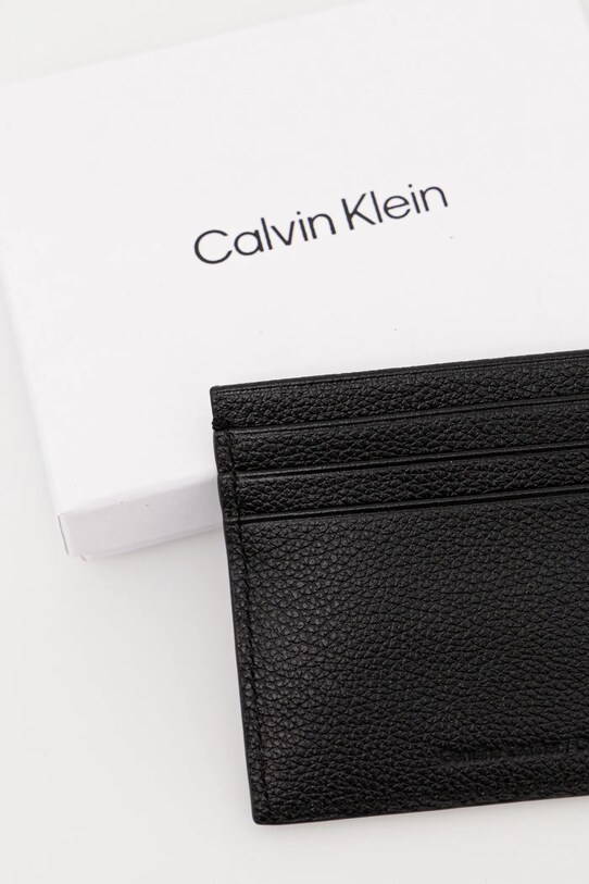 Akcesoria Calvin Klein etui na karty skórzane LV04D1100G czarny