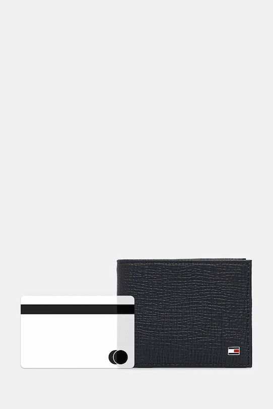 Kožená peněženka Tommy Hilfiger AM0AM13708 námořnická modř