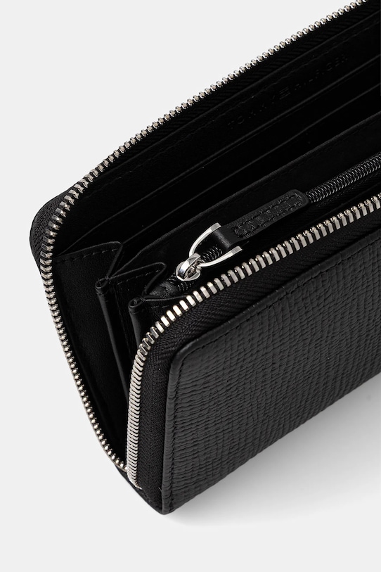 Doplňky Kožená peněženka Tommy Hilfiger AM0AM13805 černá