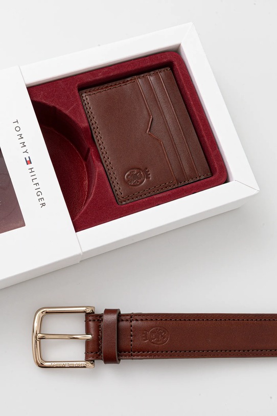 Tommy Hilfiger pasek i etui na karty skórzane AM0AM13934