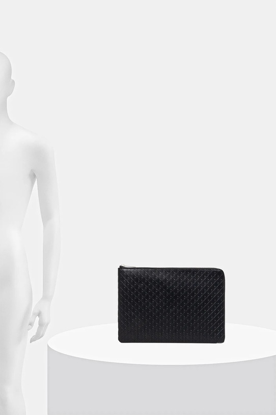 Malá taška Calvin Klein čierna LV04D1089G