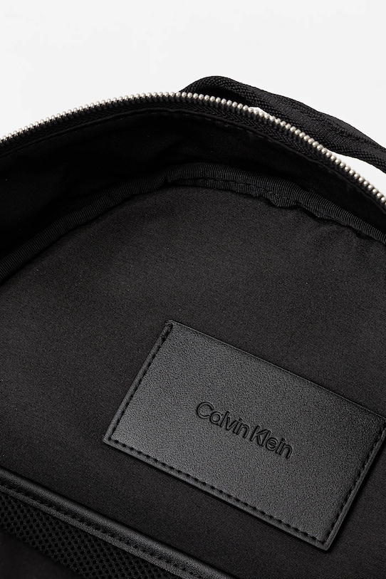 Calvin Klein plecak czarny LV04G3042G