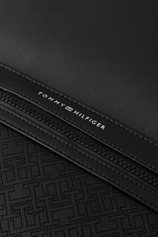 Batoh Tommy Hilfiger černá AM0AM13834