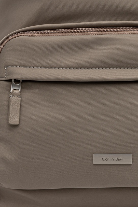 Calvin Klein plecak beżowy LV04D3143G