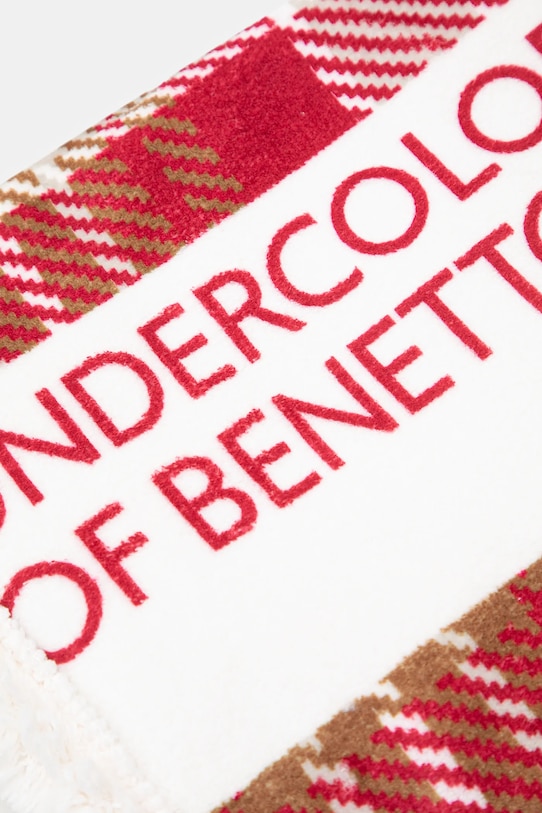 Salon i sypialnia United Colors of Benetton koc 6FK82801W czerwony