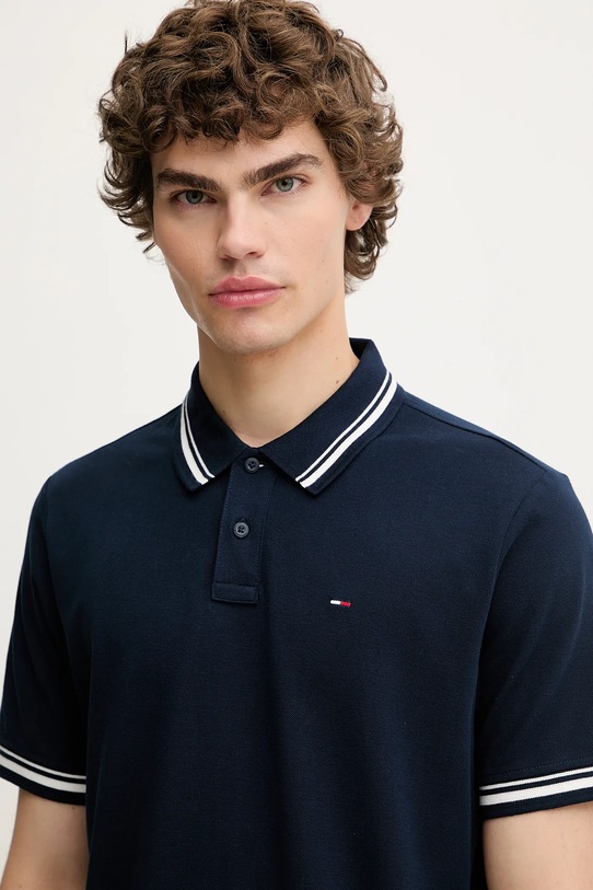 Bavlněné polo tričko Tommy Jeans námořnická modř DM0DM21846