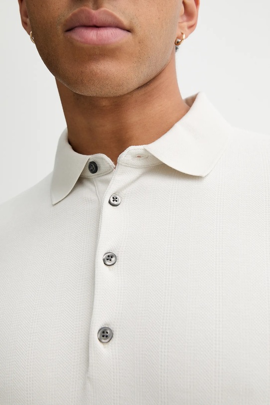 Calvin Klein longsleeve z domieszką wełny beżowy LV04LD214G