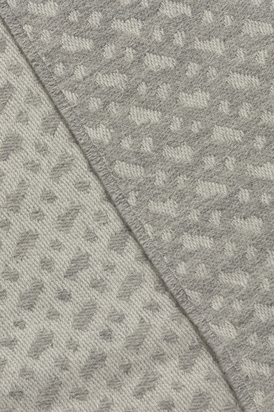 BOSS sciarpa in lana 50549852 grigio AW25