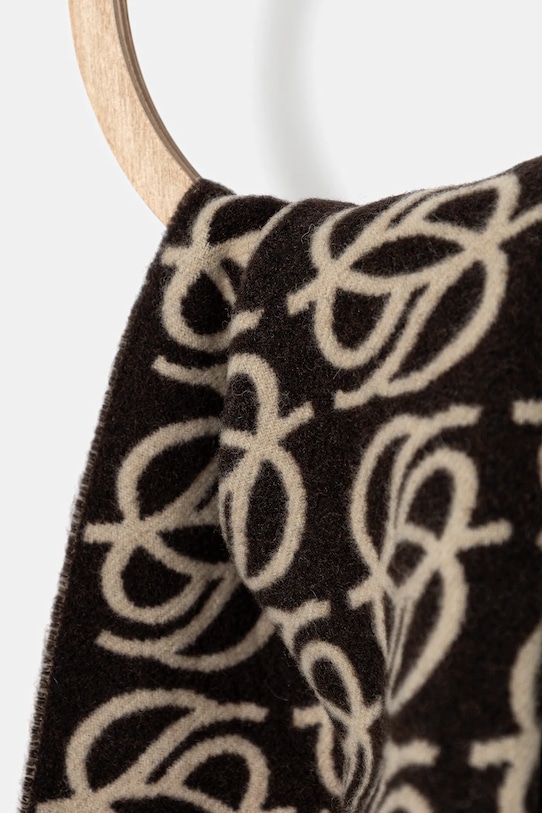 Drôle de Monsieur wool scarf L'Echarpe Monogramme I.SF118.WO046 brown AW25