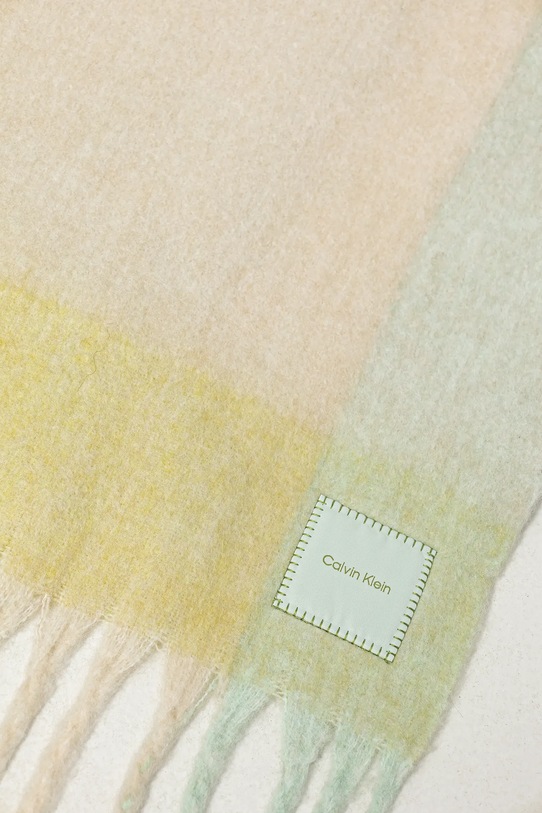 Akcesoria Calvin Klein szalik z dodatkiem wełny LV04D8070G zielony
