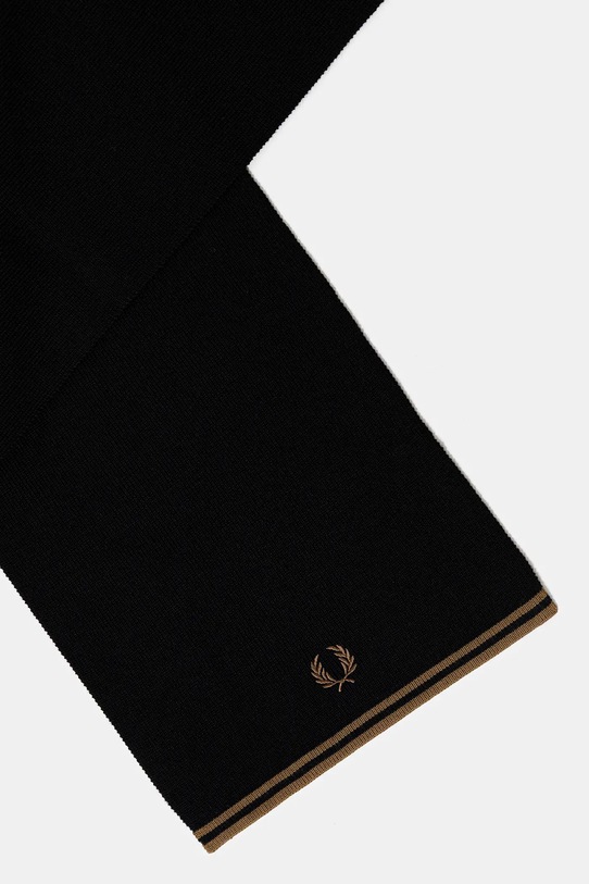 Fred Perry szalik z dodatkiem wełny C9152 czarny AW25