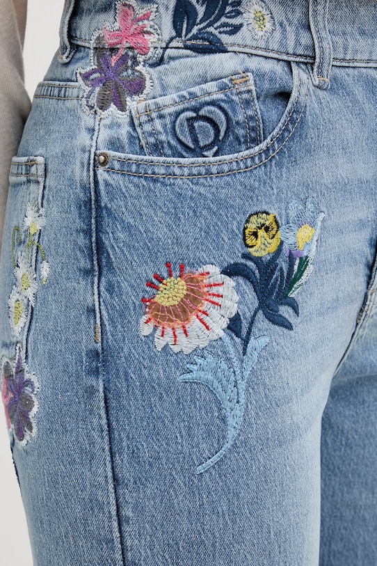 Desigual jeansy SUNFLO niebieski 25WWDD23