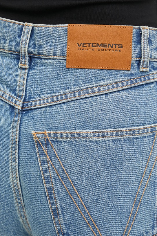 VETEMENTS jeansy O-Leg niebieski UH76DP400LB3