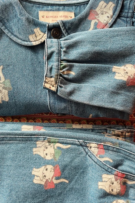 Konges Sløjd jeansy dziecięce MAGOT SLIT PANTS GOTS KS105173.9BYA