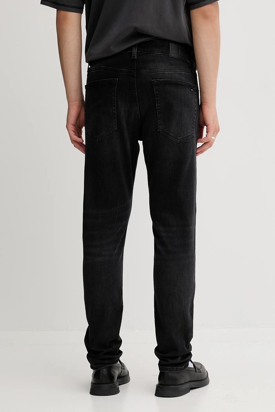 Odzież Tommy Jeans jeansy DM0DM22455 czarny