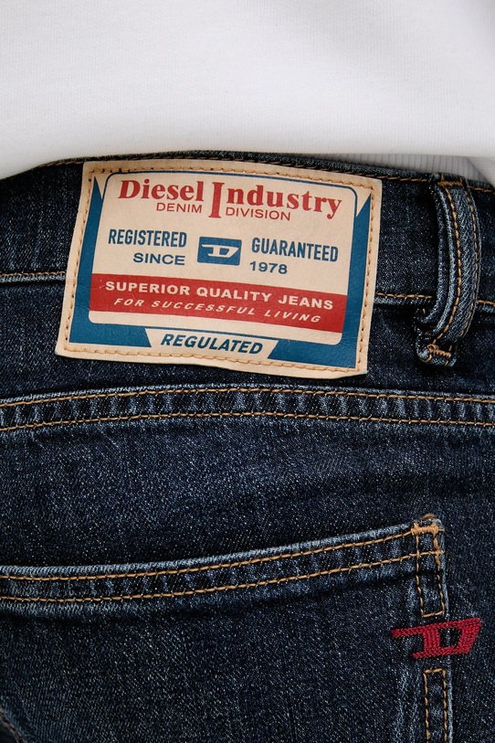 Diesel jeansy 2019 D-STRUKT L.32 granatowy A03558.0DBED
